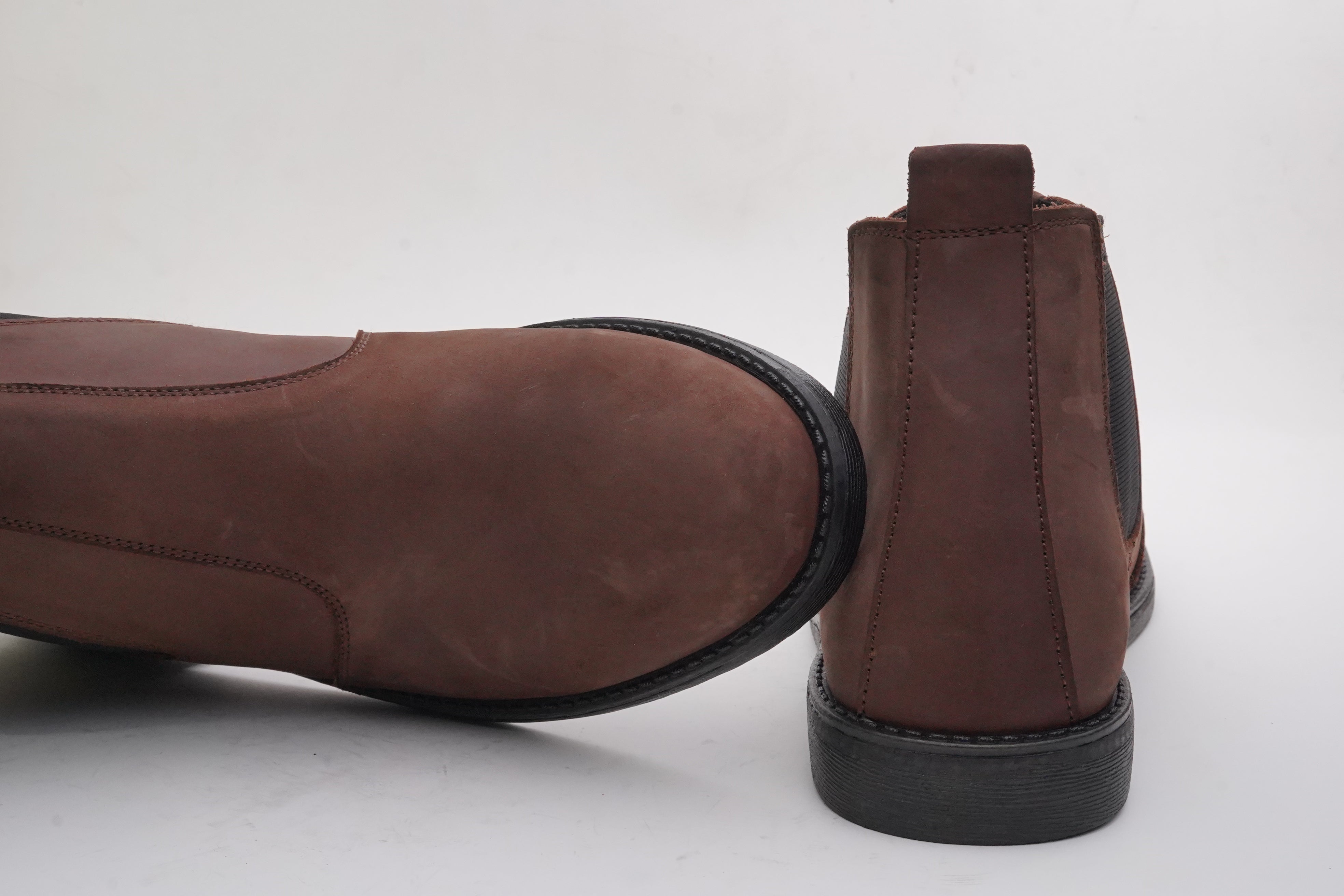 Leather Chelsea Boot Oily DC-01
