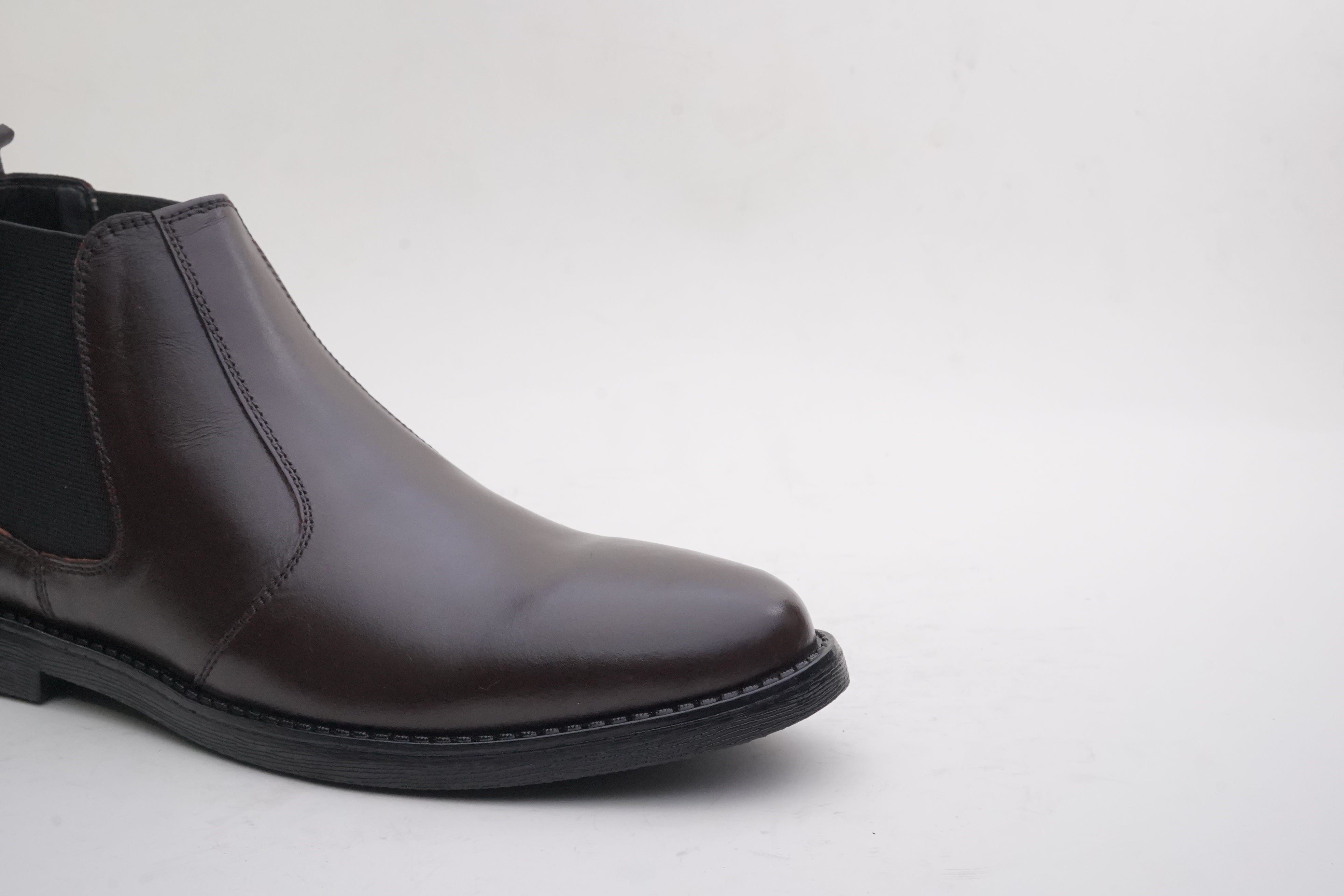 Leather Chelsea Boot Brown DC-03