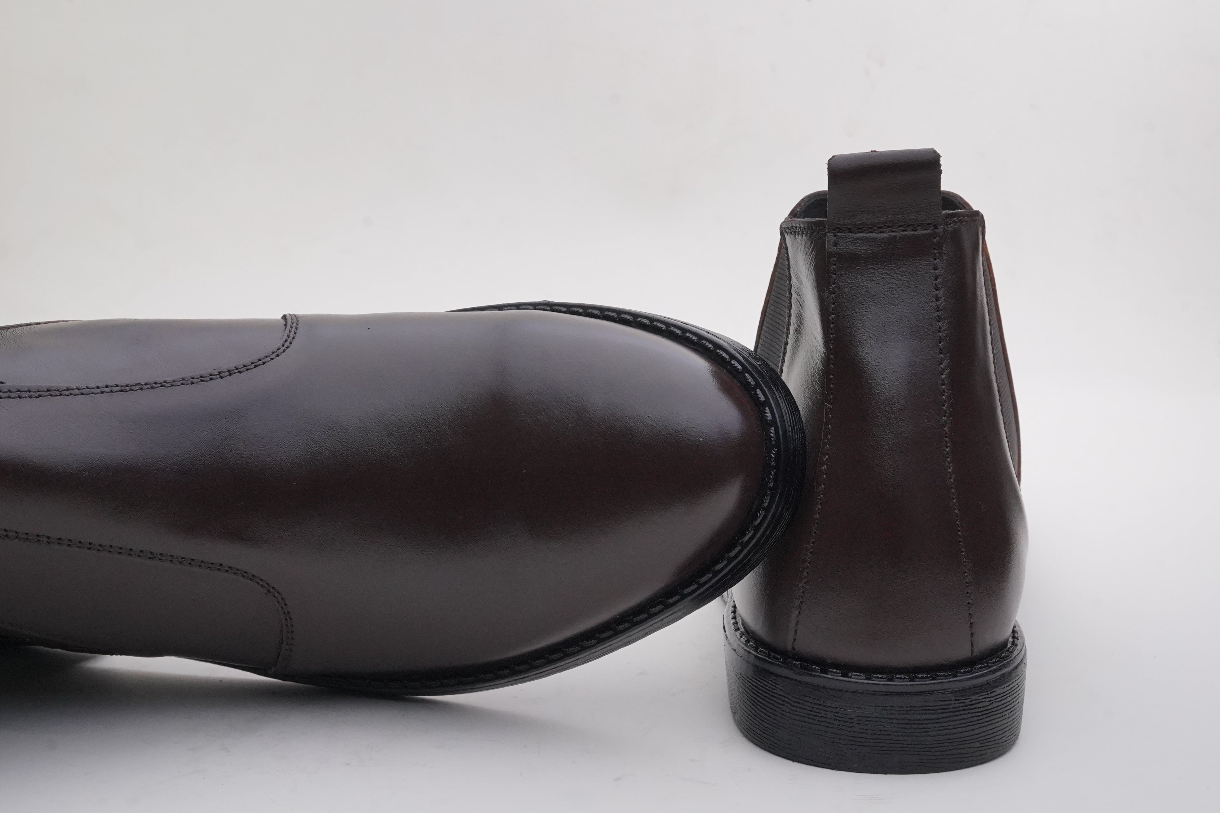 Leather Chelsea Boot Brown DC-03